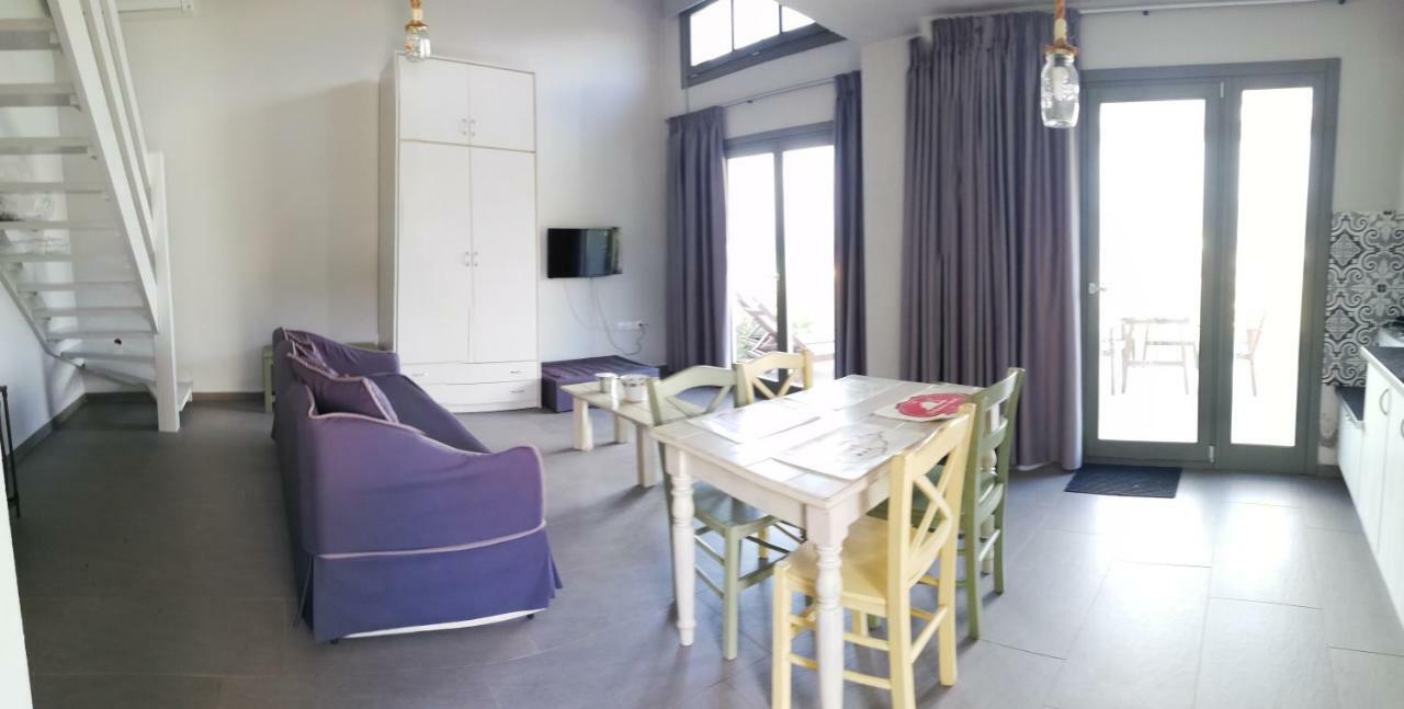 Thea Houses Milina Bagian luar foto