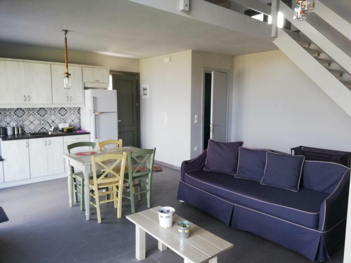 Thea Houses Milina Bagian luar foto